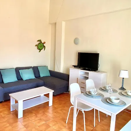 Two-bedroom With Swimming Pool La Mata Beach تورّيفيِخا